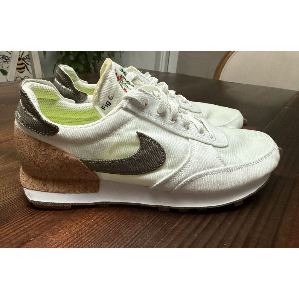 Nike Mens Daybreak Pagoda Cork Waffle Running Shoes Size 8.5